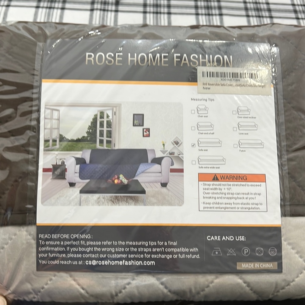 NIB Rose Home Fashion Sofa Cover